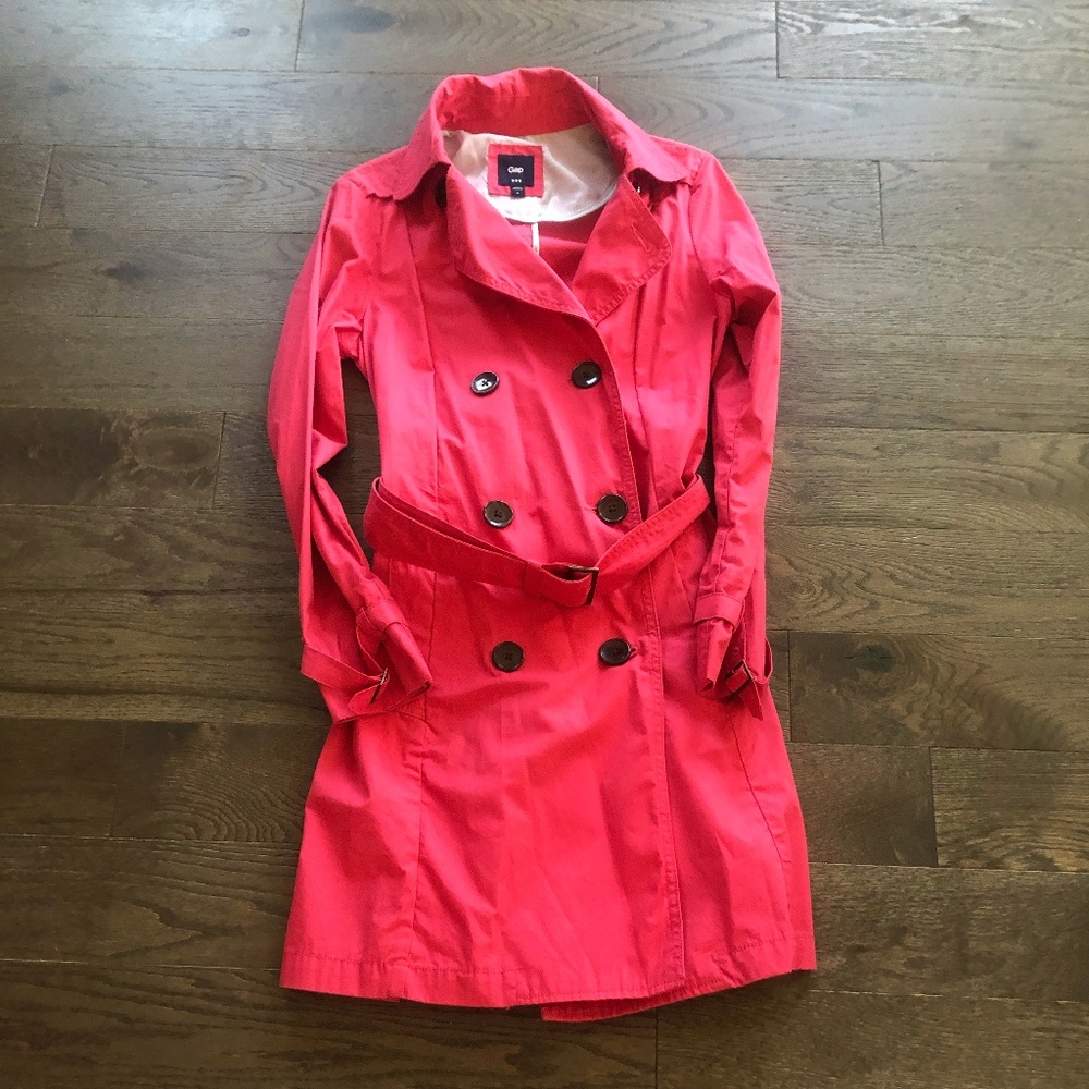 GAP Coral Belted Trench Coat - Medium